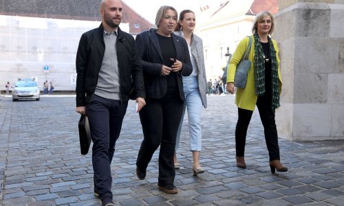 Narod odlučuje traži kategorizaciju 30.000 nepriznatih potpisa