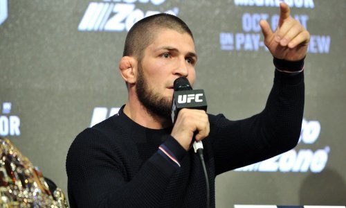 White mu prijeti uzimanjem pojasa, ali on se boji samo jednog čovjeka: Čestitao mi i Putin