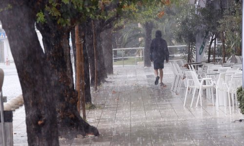 Za vikend još toplije, a od nedjelje prijete potopne kiše