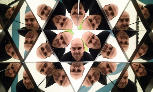 Split ima novu atrakciju: zaigrali smo košarku s malim Rađom, prilegli na čavlima i napravili ovaj selfie