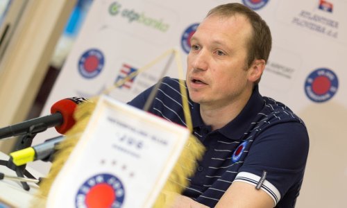 Tako to rade veliki klubovi; hrvatski trofejni velikan vezao trenera još sedam godina