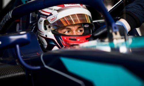 Tajlanđanin zaslužio voziti Formulu 1, a može biti sretan što su mu dali bolid na struju