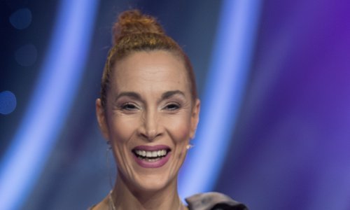 Ivana Banfić mami poglede u badiću