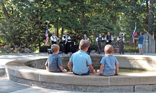 Natječaj koji šokira: Smislite domoljubnu bajku u kojoj će migranti biti glavni negativci