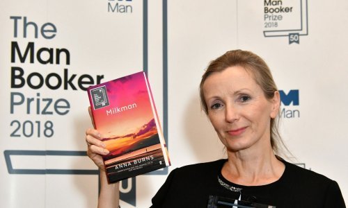 Anna Burns dobila Man Bookera za roman o djevojci koju zlostavlja stariji muškarac