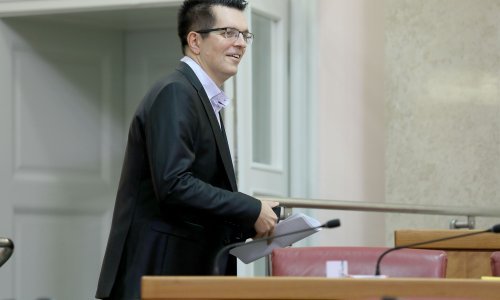 Bunjac podnio pa povukao ostavku, sve zbog Sinčićeve supruge