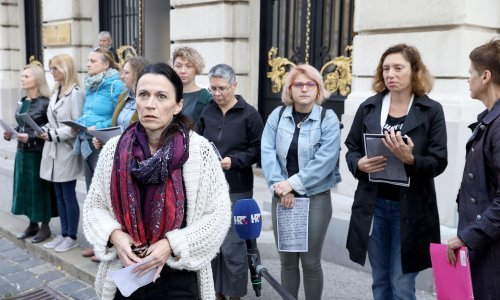 Pred Saborom pročitana potresna svjedočanstva žena o nasilnim praksama u zdravstvu