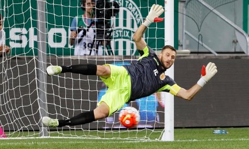 Gol sezone stiže nam iz - Mađarske! Pogledajte sjajan slobodnjak od kojeg zastaje dah