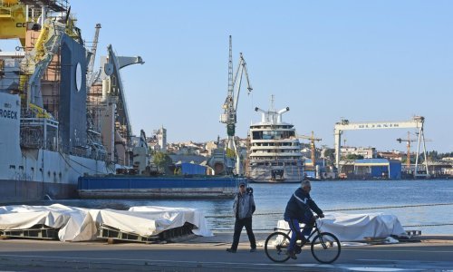 Dok radnici Uljanika i 3. maja strepe od stečaja, neki ga priželjkuju
