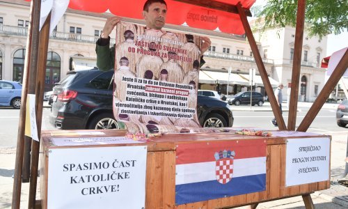 Siniša Labrović odselio iz Hrvatske: Ne vidim perspektivu da žena i ja ovdje opstanemo