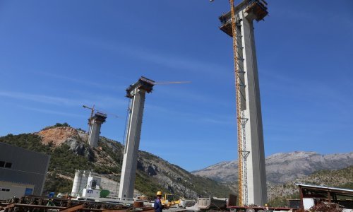[VIDEO] Pogledajte kako Crnogorci i Kinezi spajaju najviši most u ovom dijelu Europe