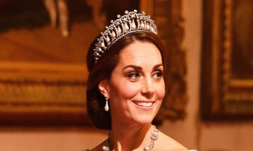 Katastrofalnu haljinu Kate Middleton zasjenila je raskošna tijara pokojne Lady Di