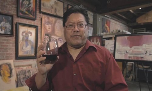 Volite piti vino? Zašto ne biste njime i slikali?