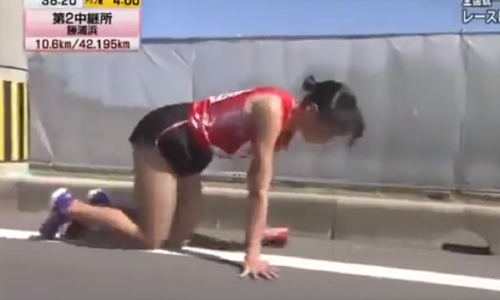 Ona je sportska heroina; 200 metara puzala na koljenima samo da završi utrku