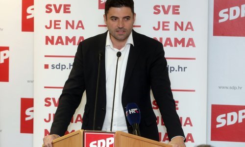 Propao još jedan pokušaj rušenja Davora Bernardića