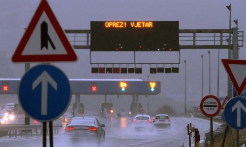 Problemi u prometu zbog vjetra, pogledajte gdje je najkritičnije