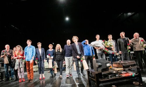 'Huddersfield' u ZKM-u: Čovjek mora biti lud da bi bio normalan