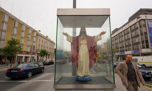 Irska još jedan korak dalje od katoličke tradicije, referendumom ukinuli blasfemiju kao kazneno djelo