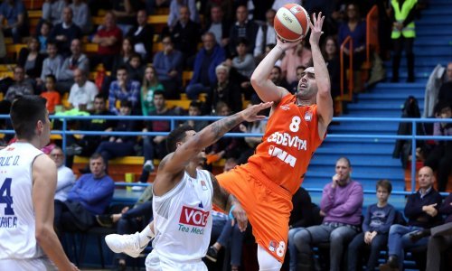 Cedevita se zahvaljujući tricama dobro držala, ali to nije bilo dovoljno za pobjedu