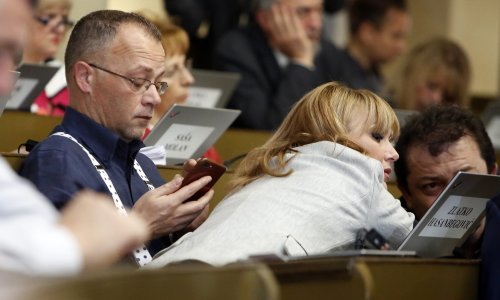 'Čekam reakciju moralne policije, što bi bilo s onim kome bi smetala prezimena Kraus ili Pupovac?!'