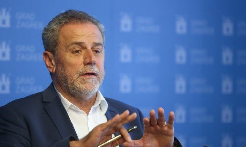 Bandić bijesan na Divjak: Lekcije mi drži ministrica koja nije obišla ni jednu školu