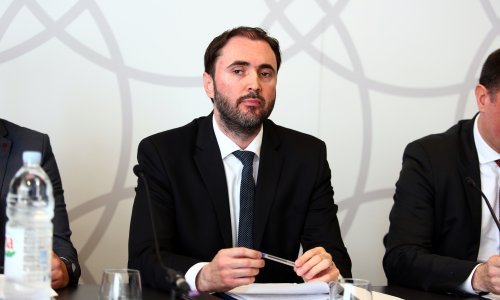 Šef liječničkog ceha odgovara na Vukušićeve i Tomasovićeve optužbe