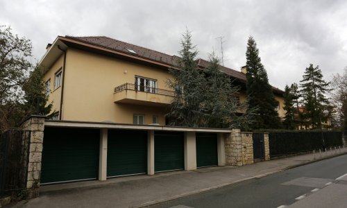 Država sjela na obiteljsku vilu Tuđmanovih u Nazorovoj zbog poreznog duga Stjepana Tuđmana