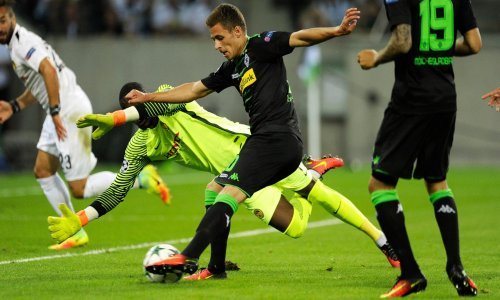 U Njemačkoj dvije Borussije 'kolo vode', Bayern 'tek' treći, a prijeti mu RB Leipzig