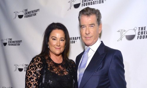 Najromantičniji holivudski par zajedno u izlasku: Pierce Brosnan se ne odvaja od voljene supruge