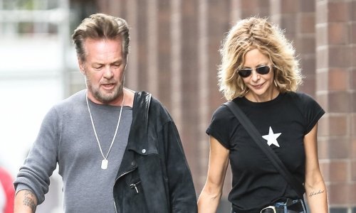 Duhovitom karikaturom na Instagramu Meg Ryan otkrila da se zaručila