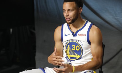 Panika kod prvaka Warriorsa; evo kako se Stephen Curry teže ozlijedio na bizaran način