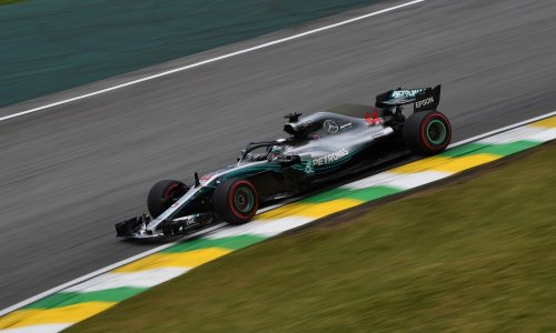 Hamilton u šampionskom stilu još jednom izludio Vettela uoči utrke u Brazilu