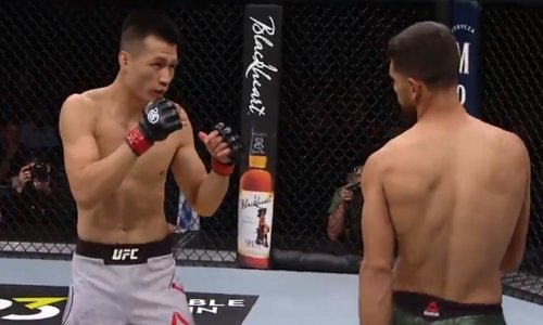 Pogledajte sve najbolje trenutke borbe godine o kojoj priča cijeli svijet; fanovi još uvijek ne mogu vjerovati...