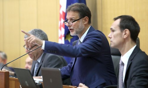 Nova saborska sjednica kreće rešetanjem Vlade, no zastupnici će u klupama biti samo mjesec dana