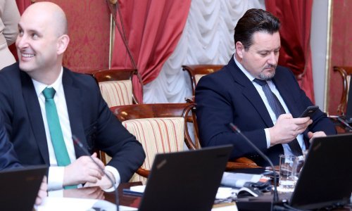 Kuščević: Mora postojati period hlađenja; Tolušić: Nije normalno da ne mogu raditi kad odem iz vlade