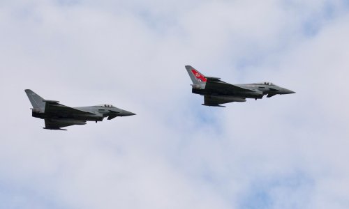 U sudaru njemačkih vojnih zrakoplova 'Eurofighter' pilot poginuo, drugi spašen