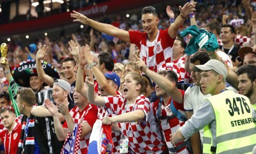 Jedan transparent jučer je s Maksimira hitno uklonjen, evo i zašto