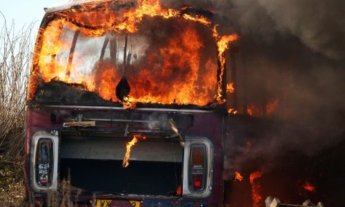 Najmanje 42 mrtvih u požaru autobusa u Zimbabveu
