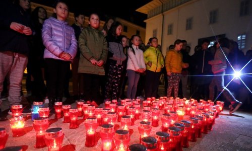 Građani diljem Hrvatske pale svijeće za Vukovar