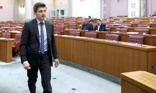 Ministarstvo financija prodalo gotovo 1,5 milijardi kuna trezorskih zapisa