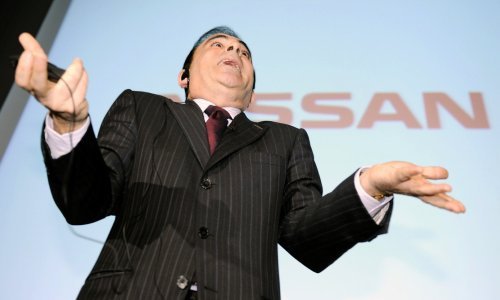 Carlos Ghosn: Legenda automobilske industrije koja je pred sam kraj karijere ubacila u rikverc
