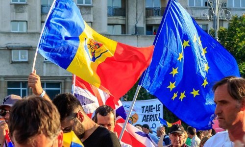 Rumunjska tone u krizu samo šest tjedana do predsjedanja EU-om