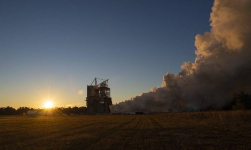 Zašto NASA pumpa milijune litara vode u zrak?
