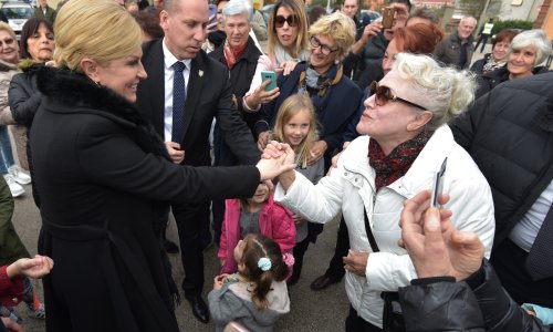 Grabar-Kitarović: Sigurnost granica preduvjet gospodarskog razvoja