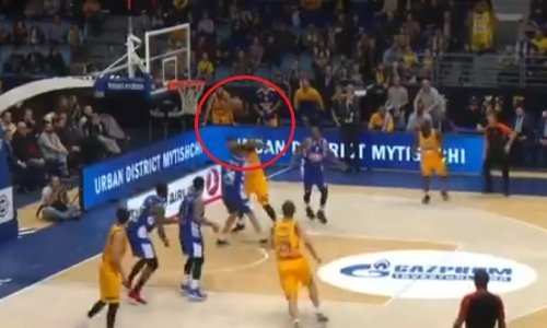 Euroliga svjedočila najluđem košu sezone: Crnogorci nisu mogli vjerovati...