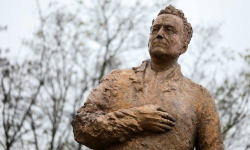 Čitatelji tportala o novom Tuđmanovu spomeniku: Ovo je neki nepoznati lik