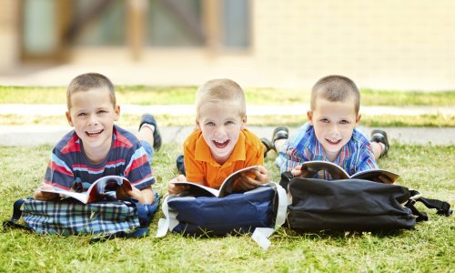 Tko ima dva auta ostaje bez dječjeg doplatka?