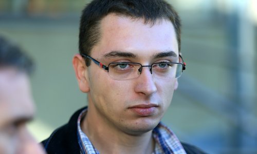 Bećar iz Valpova mora opet na sud zbog lascivnih stihova policajki