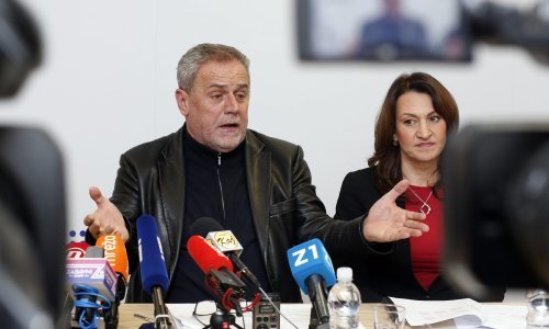 Bandić u novoj ofanzivi: Tražit će besplatne udžbenike i za srednjoškolce