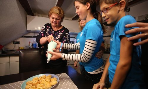 Doznali smo koliko točno ima udomiteljskih obitelji u Hrvatskoj